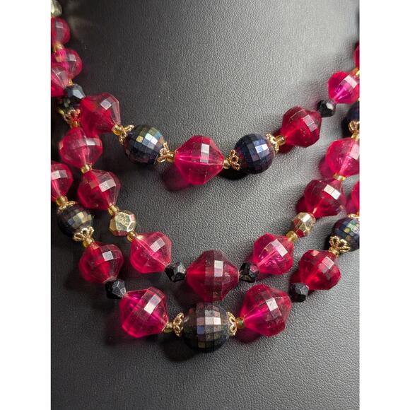 VTG Signed Western Germany Pink Gray Faceted Three Strand Acrylic Bead Necklace - Picture 4 of 9